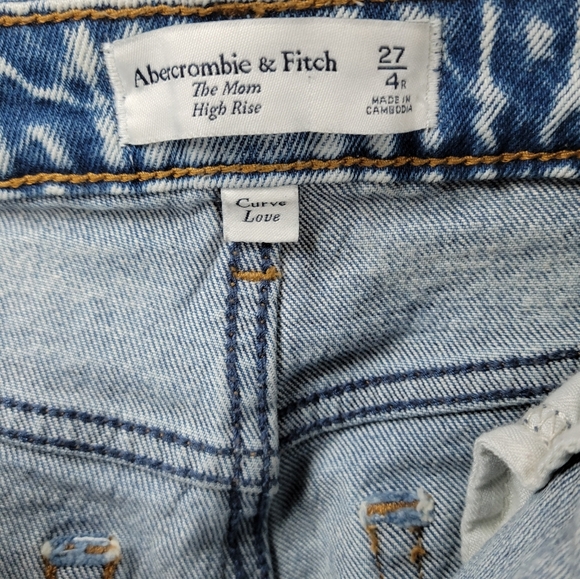 Abercrombie & Fitch The Mom High Rise Curve Love Size 27/4R - Picture 3 of 7